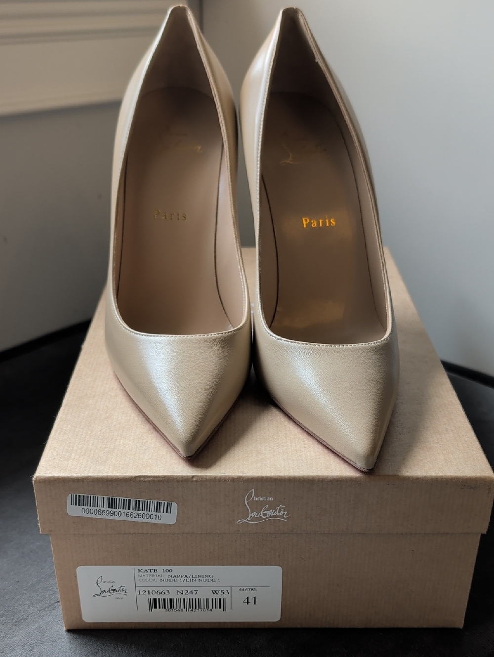 Christian Louboutin Kate 100 Nude Pointed Leather Pumps - never worn